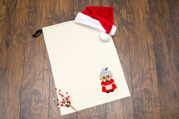 Reviewing Mrs Claus Mini Embroidery for Boutique Sweatshirts